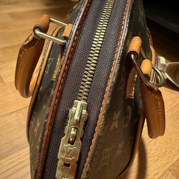 ✨ EUC Authentic Louis Vuitton Ellipse PM Bag ✨ - Picture 10 of 11